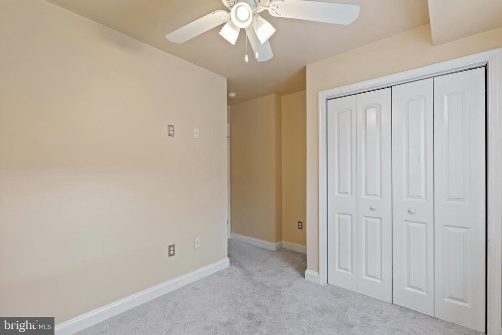 922 Madison Street Nw - Photo 11