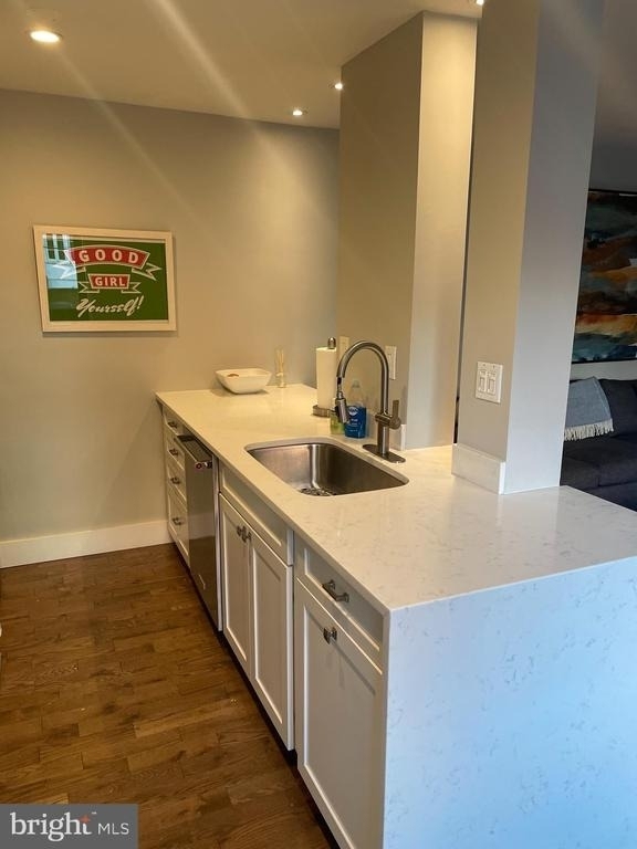 1601 18th Street Nw - Photo 3