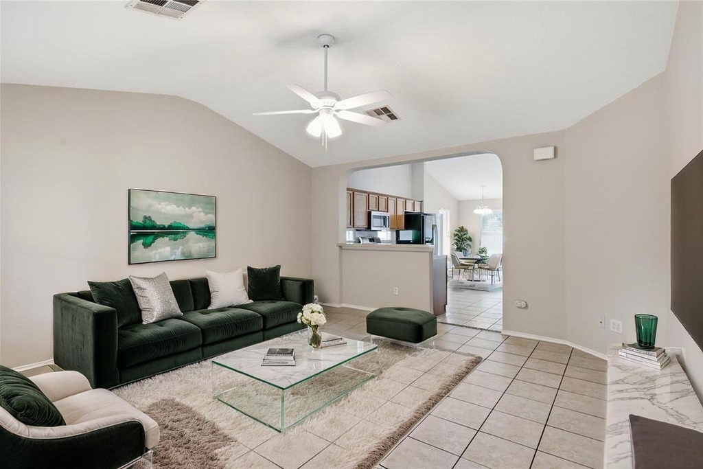 437 Sampson - Photo 25