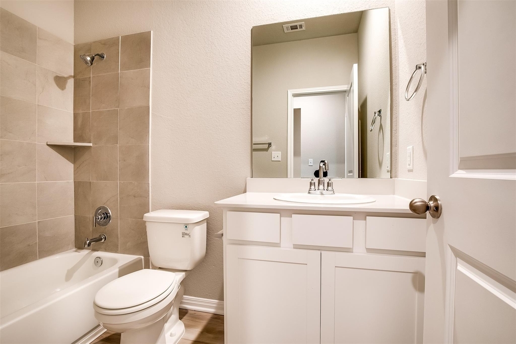 1532 Homestead Farms Dr - Photo 17