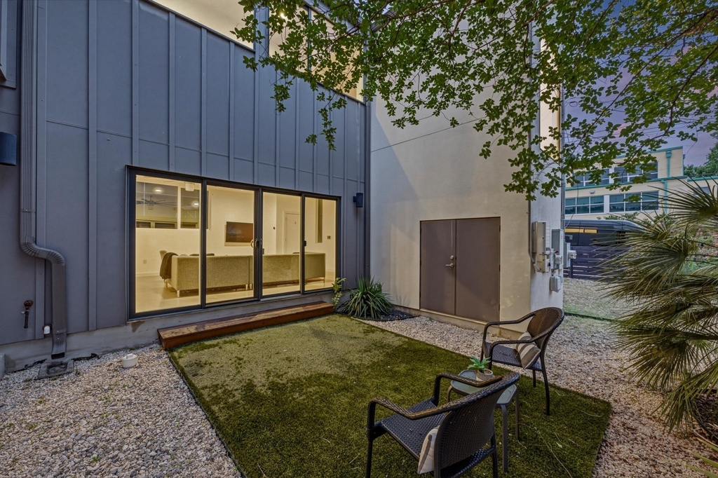 1606 Salina St - Photo 24