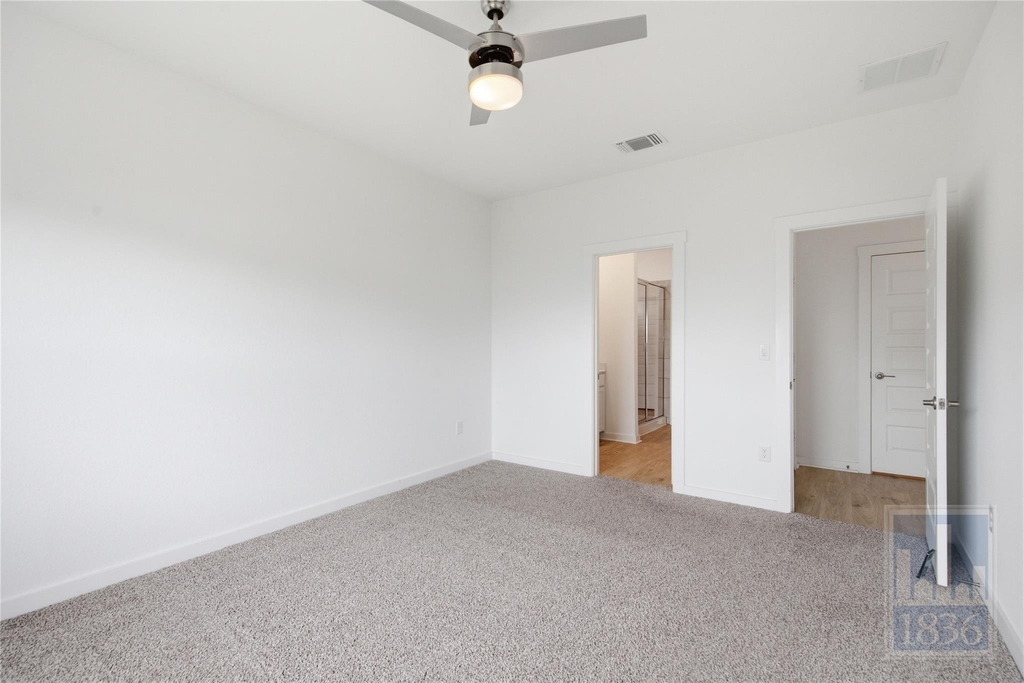10925 Tildon Ave - Photo 9