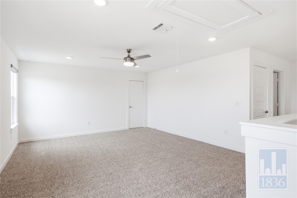 10925 Tildon Ave - Photo 15