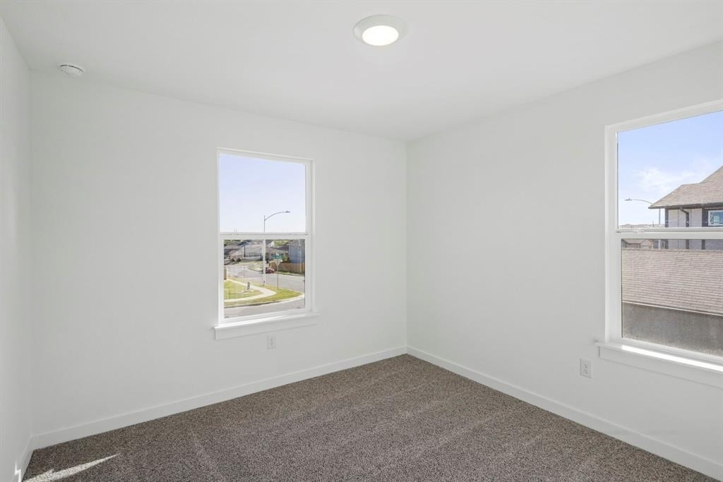 7911 Linda Michelle Ln - Photo 11