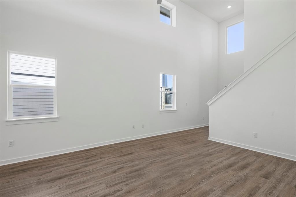 7911 Linda Michelle Ln - Photo 20