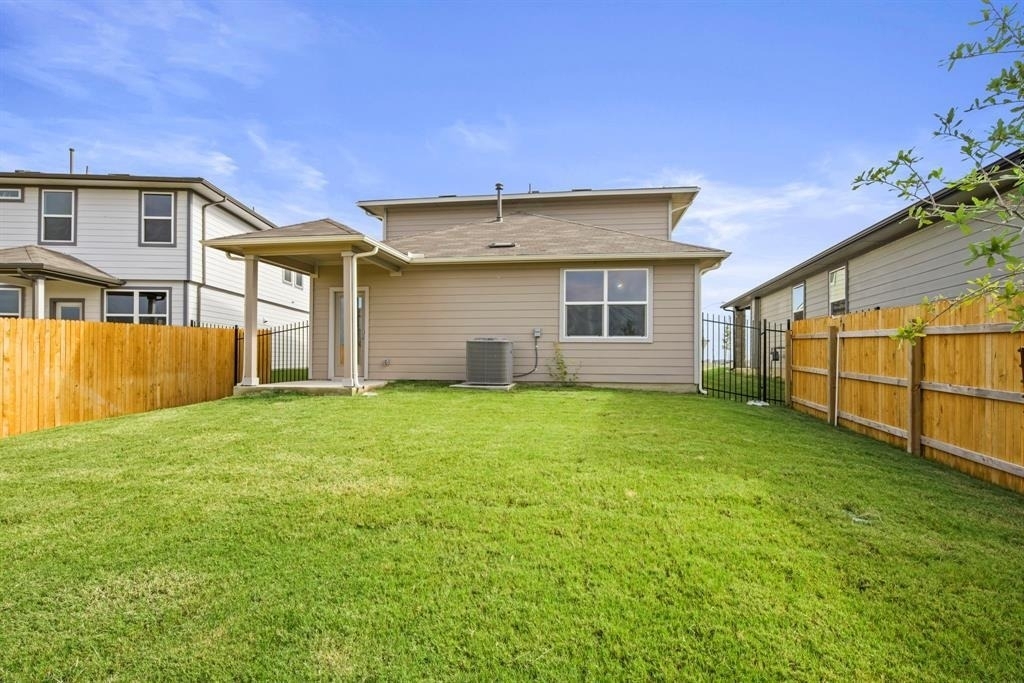 7911 Linda Michelle Ln - Photo 23