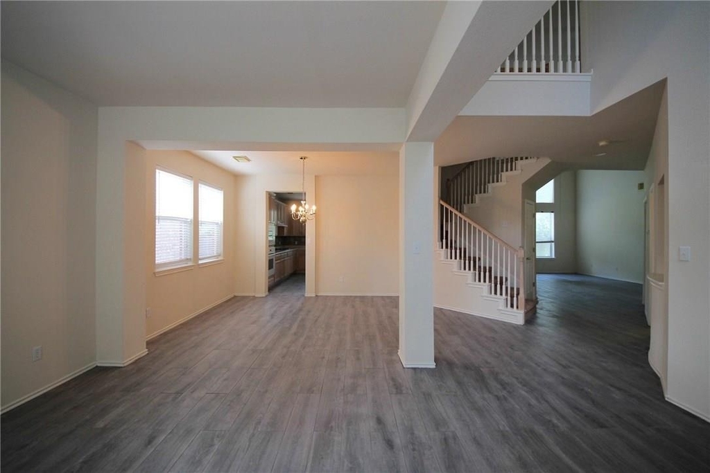 15843 Garrison Cir - Photo 3