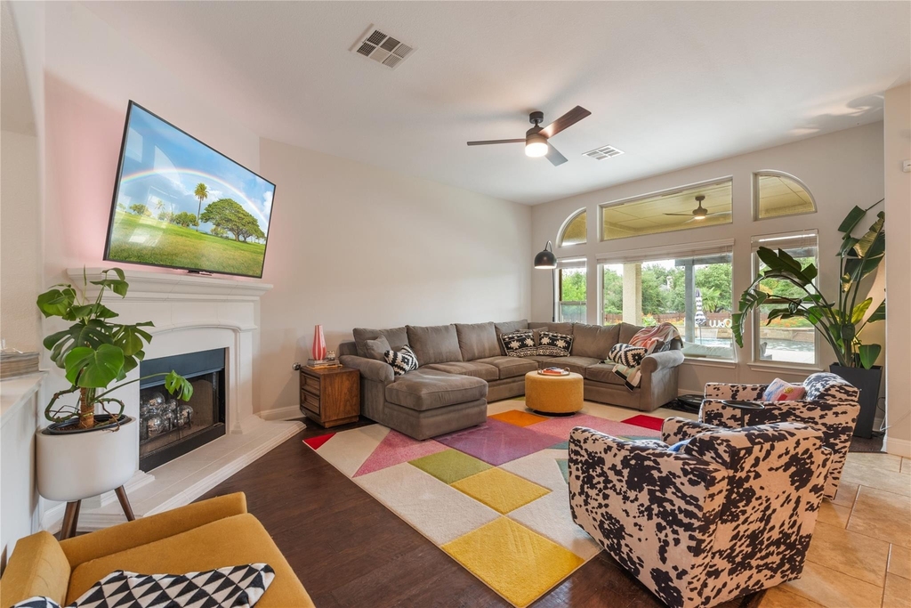 12305 Lostwood Cir - Photo 6