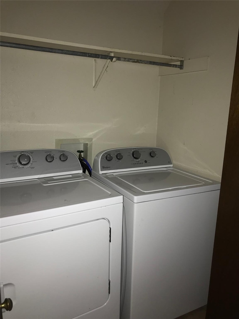 1303 N Bishop - Photo 11