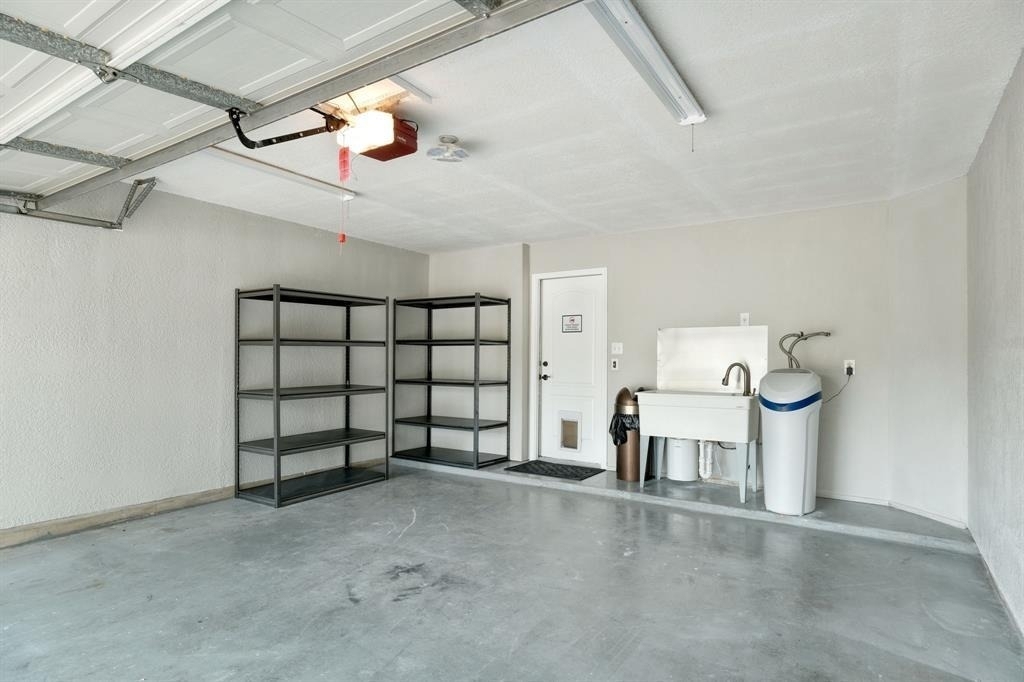 2412 Willow Way - Photo 24