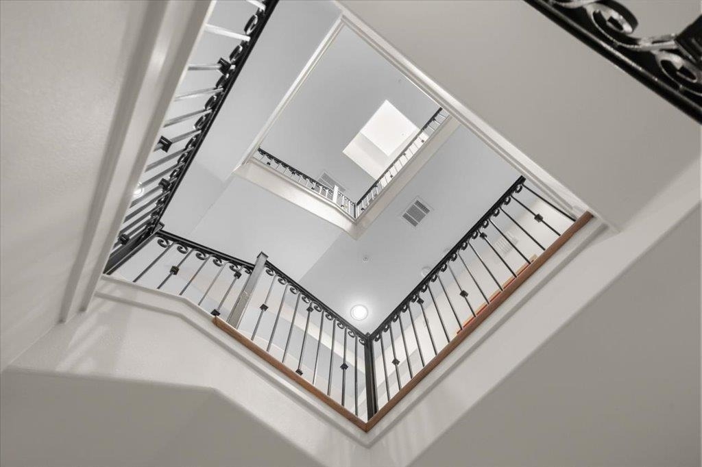 1529 Barton Springs Rd - Photo 9