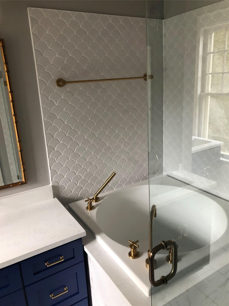 104 W 33rd St - Photo 5