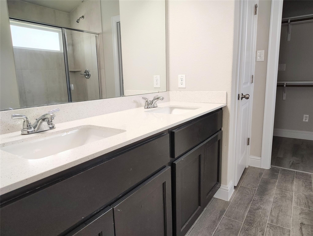 7801 Dakota Cir - Photo 17