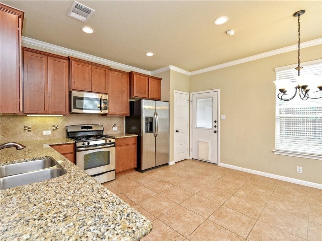 9205 Sweetgum Dr - Photo 11