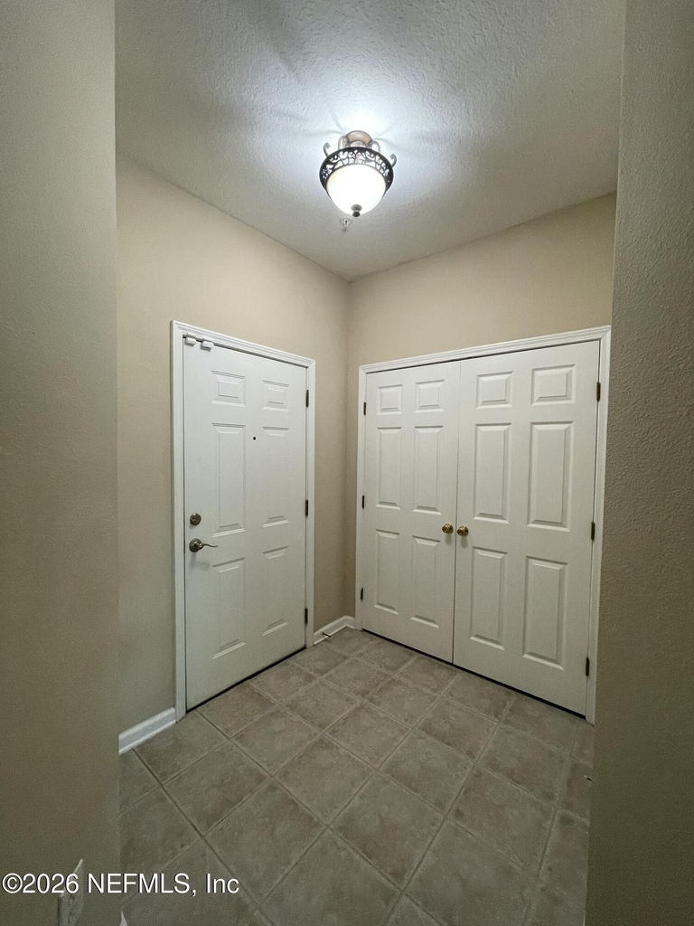 7801 Point Meadows Drive - Photo 4