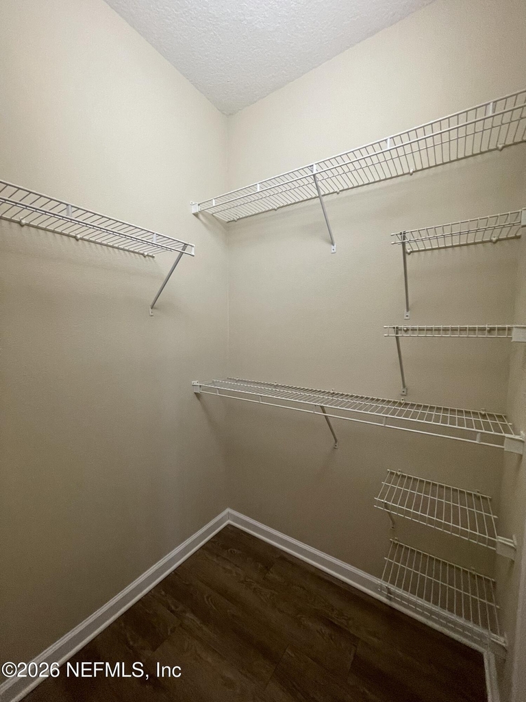 7801 Point Meadows Drive - Photo 8