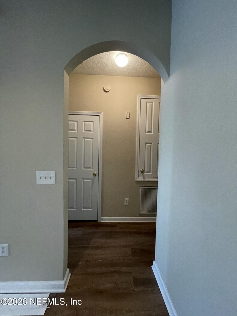 7801 Point Meadows Drive - Photo 5