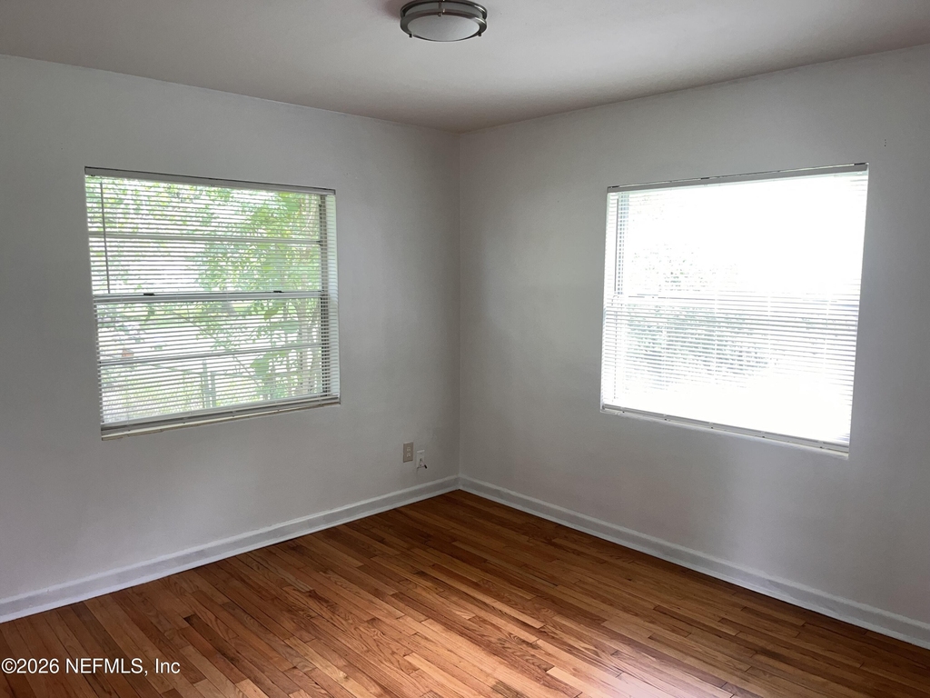 6560 Barmer Drive S - Photo 8