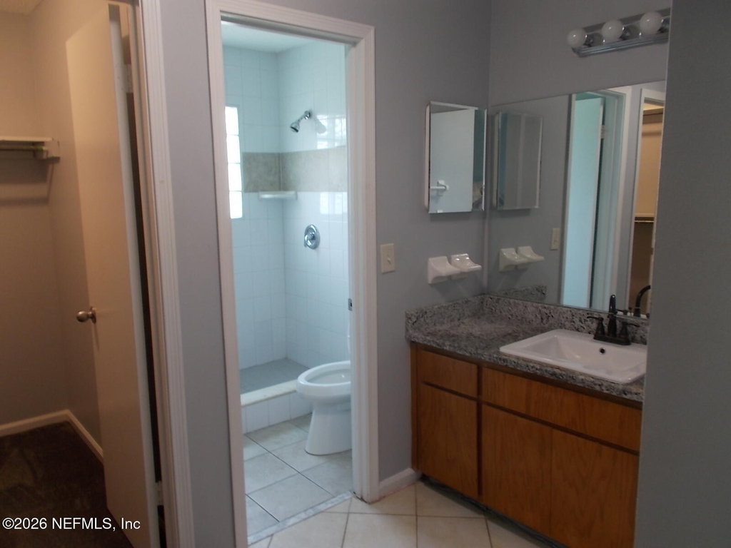 7529 Falcon Trace Drive W - Photo 14