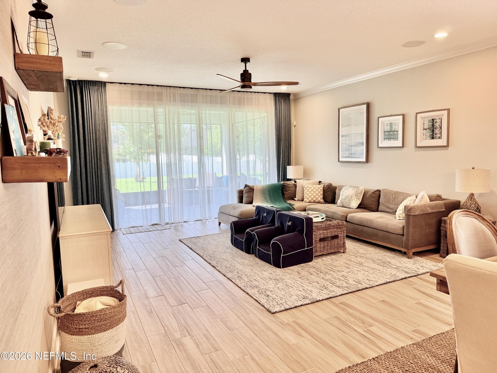 157 Coosaw Court - Photo 8