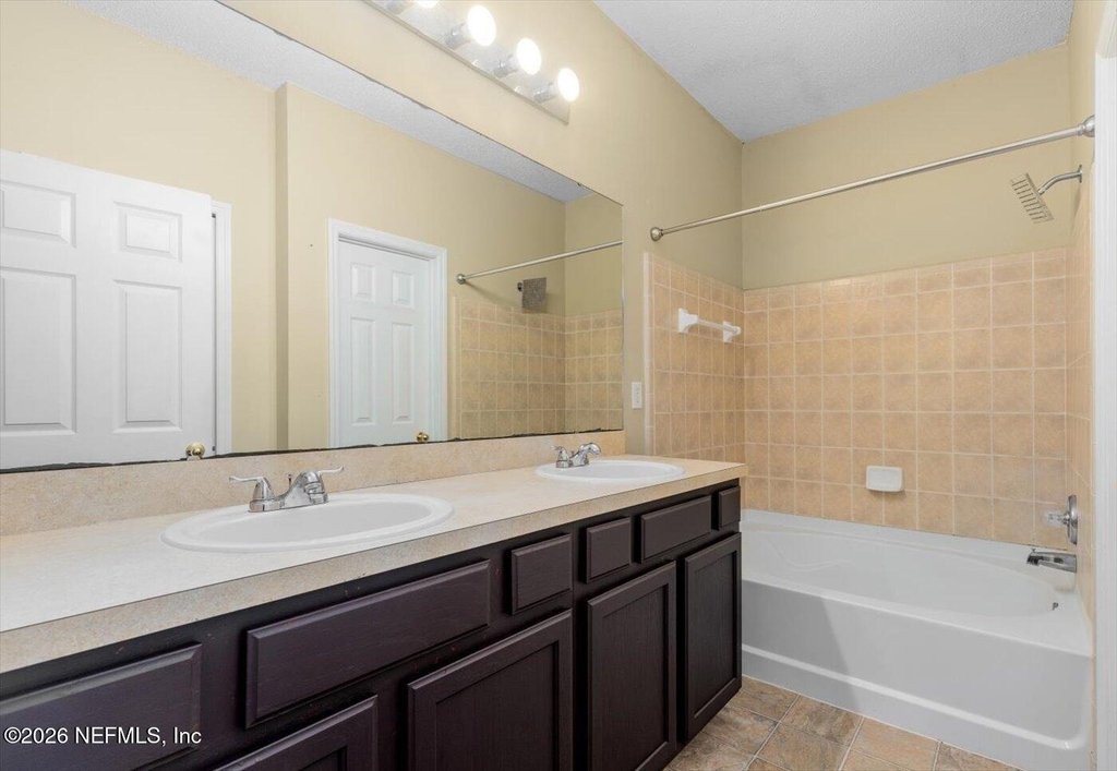 8618 Ribbon Falls Lane - Photo 13