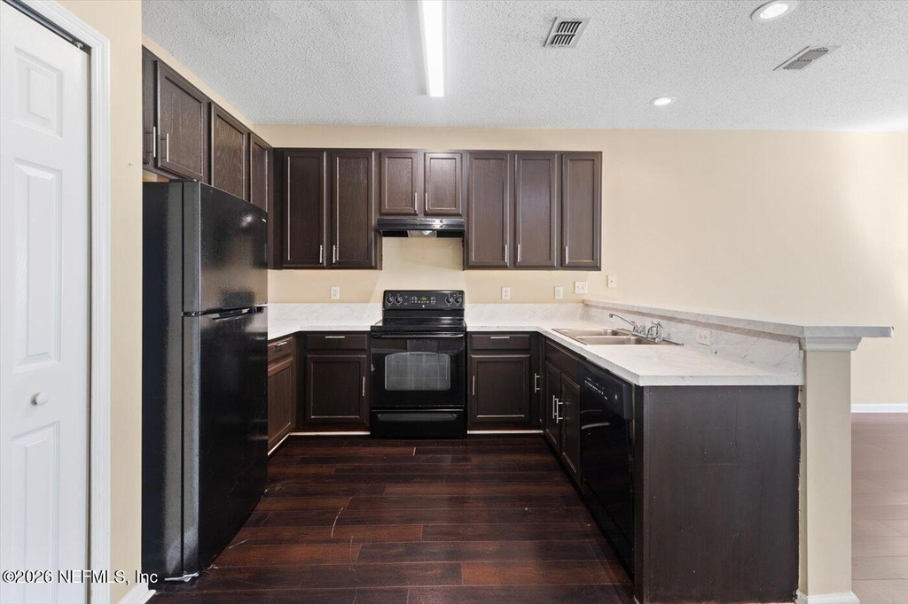 8618 Ribbon Falls Lane - Photo 5