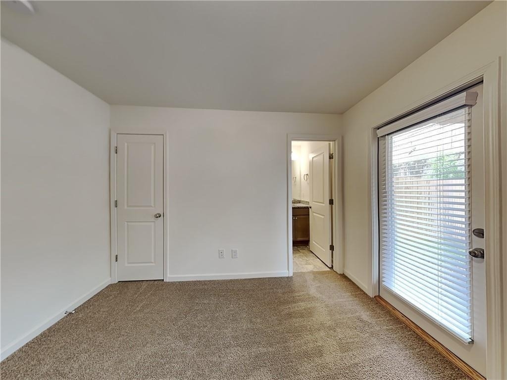 975 Society Circle Sw - Photo 8