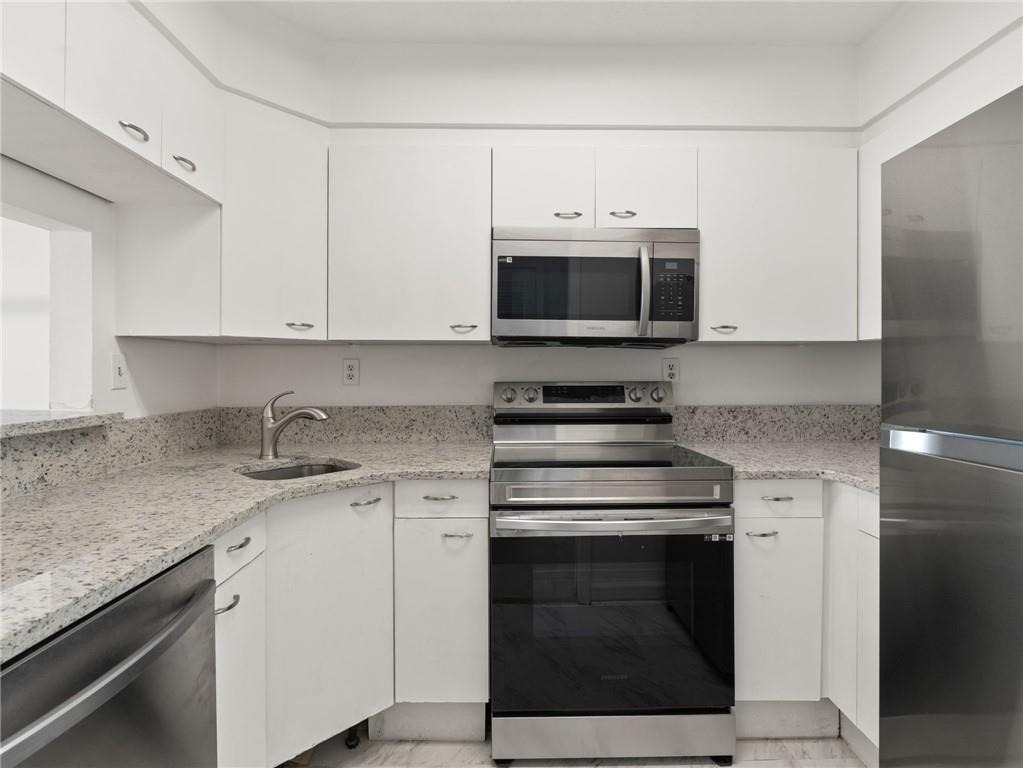 2870 Pharr Court South Nw - Photo 37
