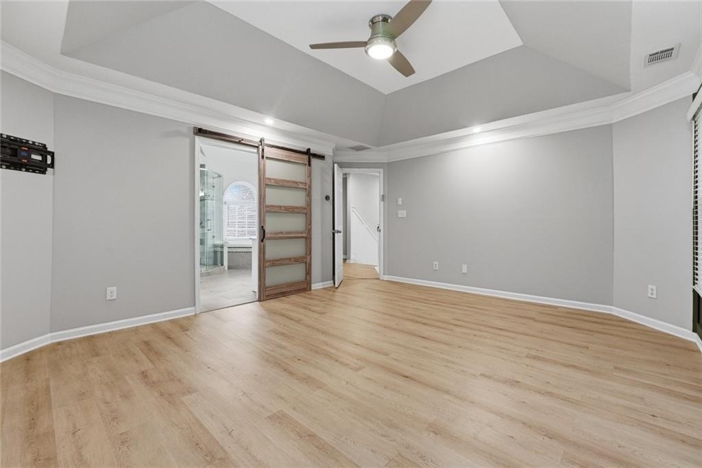 1106 Glenrose Drive Se - Photo 10