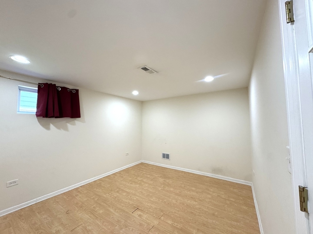 1217 Yorkshire Drive - Photo 19