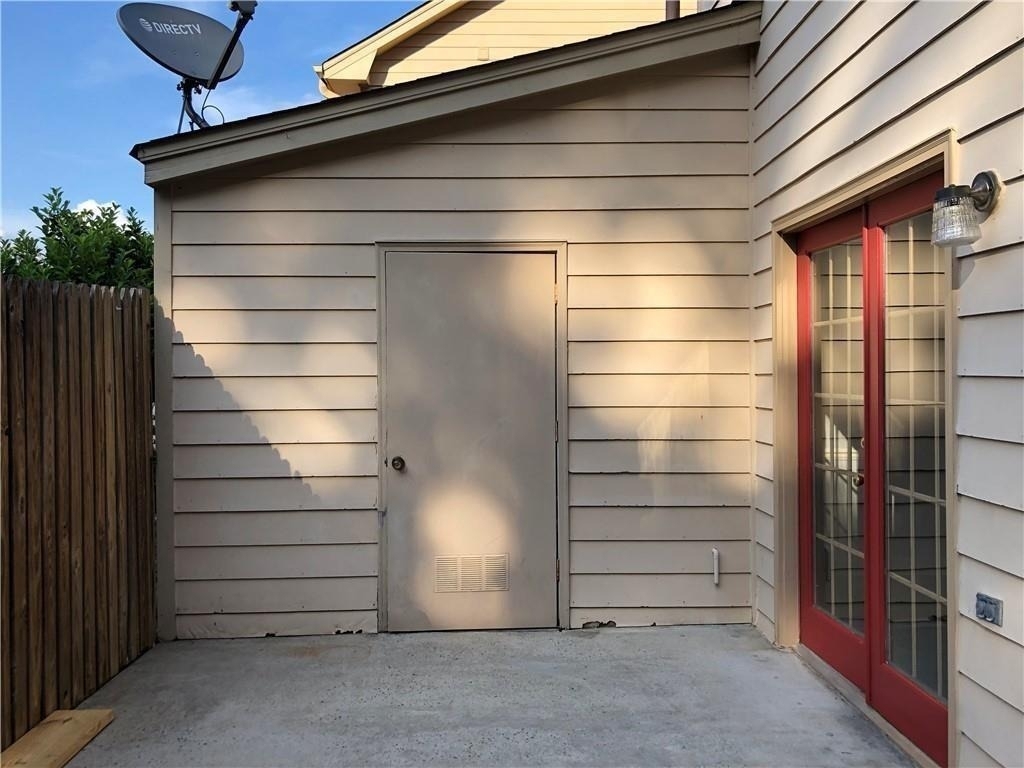 6145 Winfield Court - Photo 8