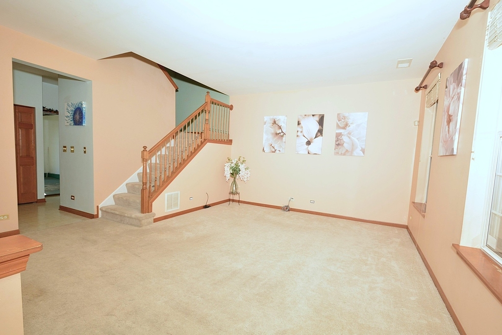 2460 Georgetown Circle - Photo 3