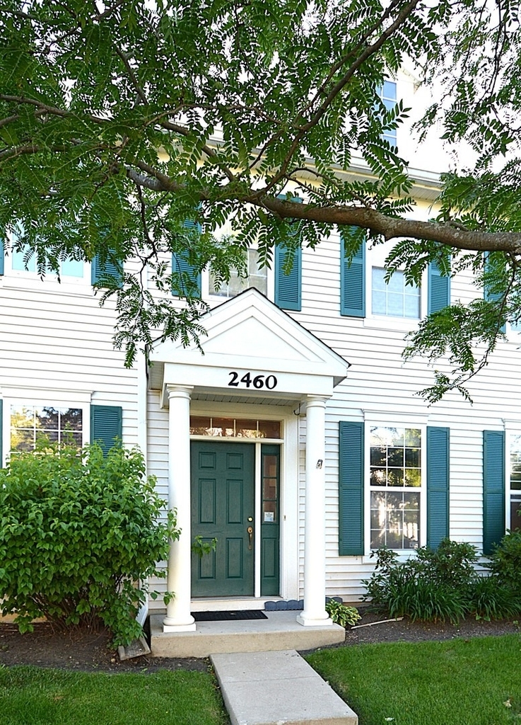 2460 Georgetown Circle - Photo 1