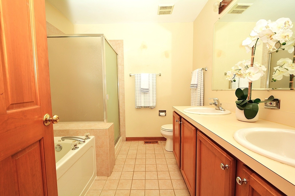 2460 Georgetown Circle - Photo 10