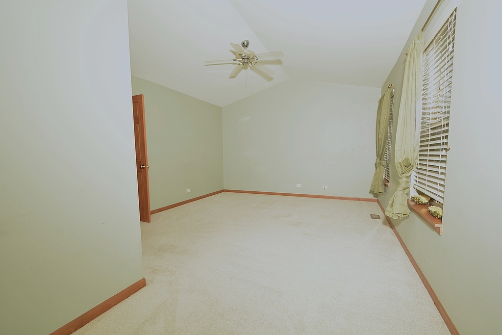 2460 Georgetown Circle - Photo 12