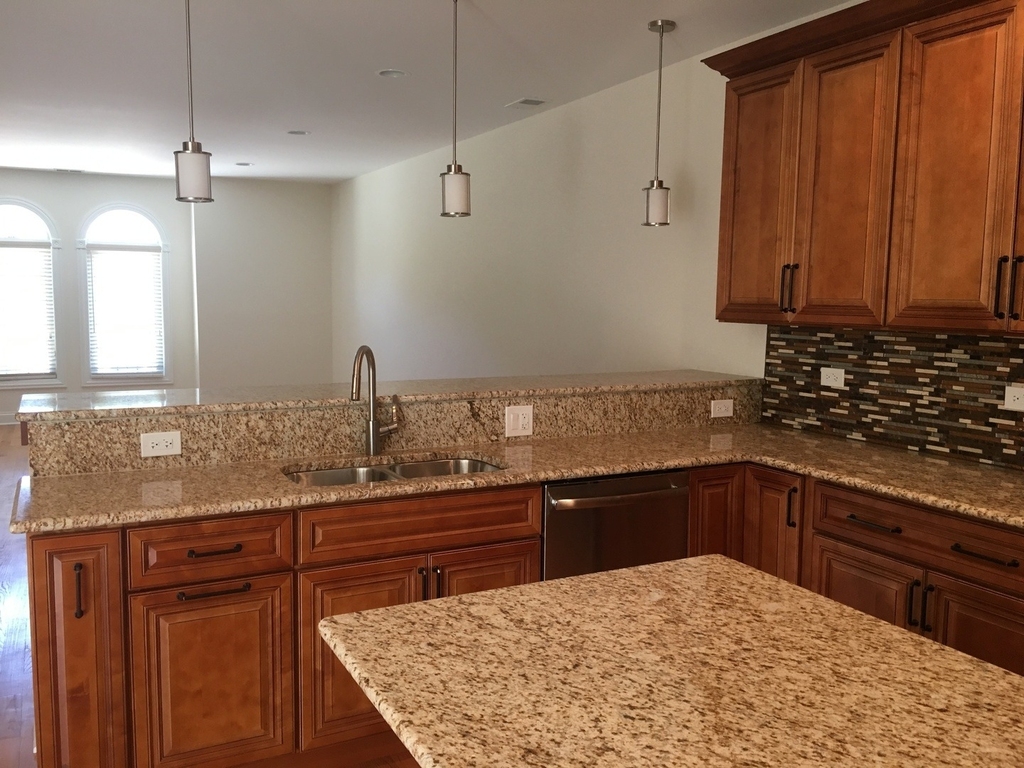 908 East Street - Photo 8