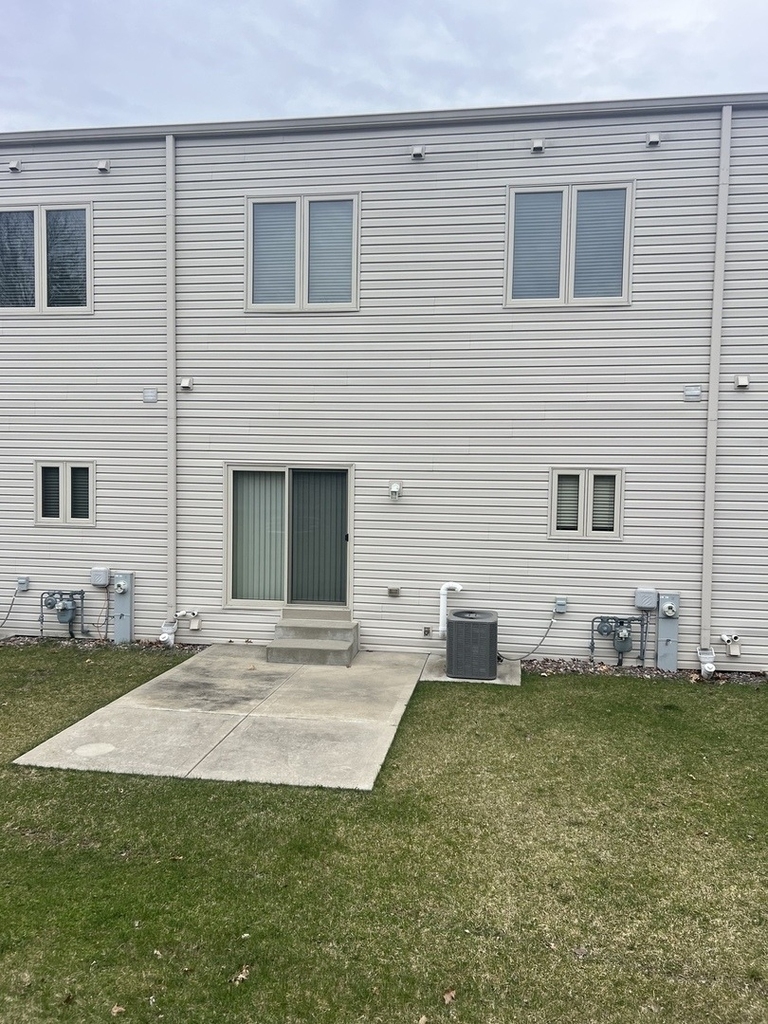 908 East Street - Photo 21