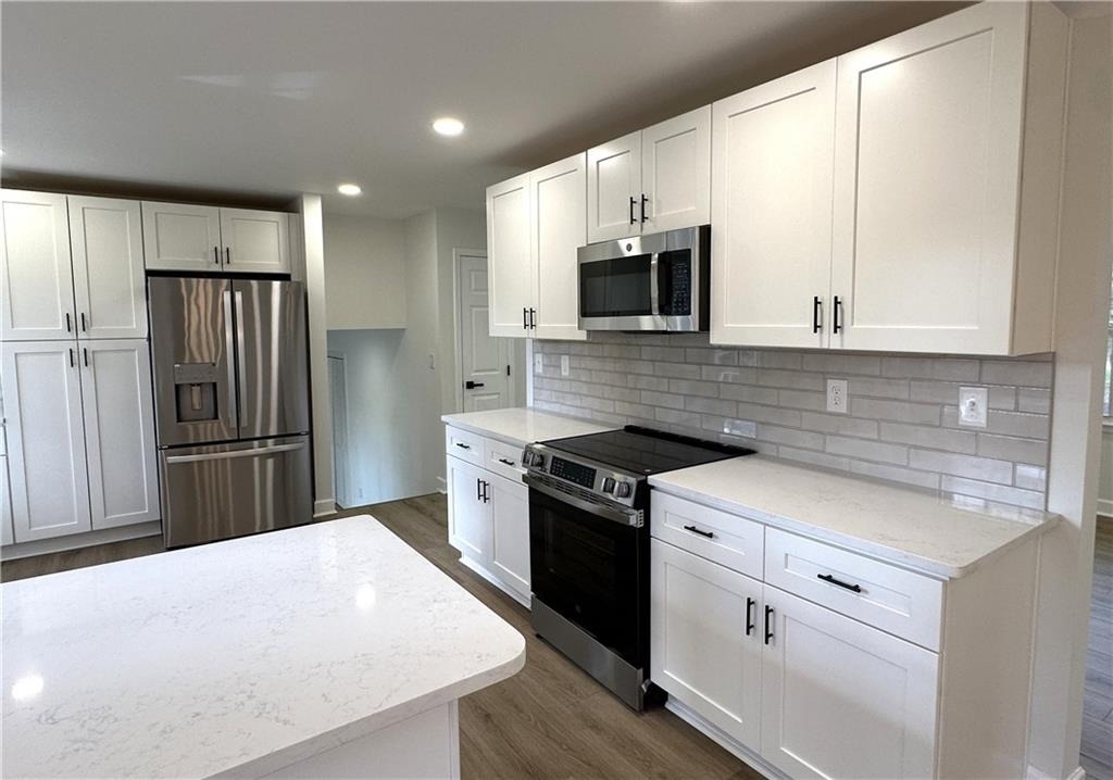 2972 Pathview Lane - Photo 6