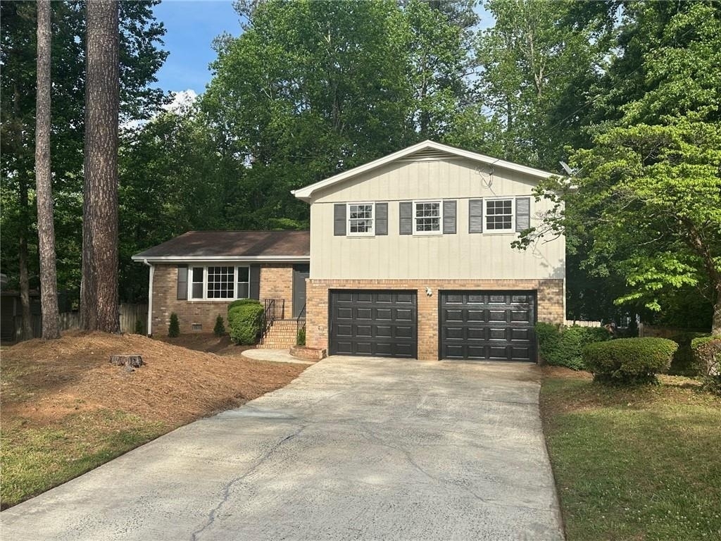 2972 Pathview Lane - Photo 0