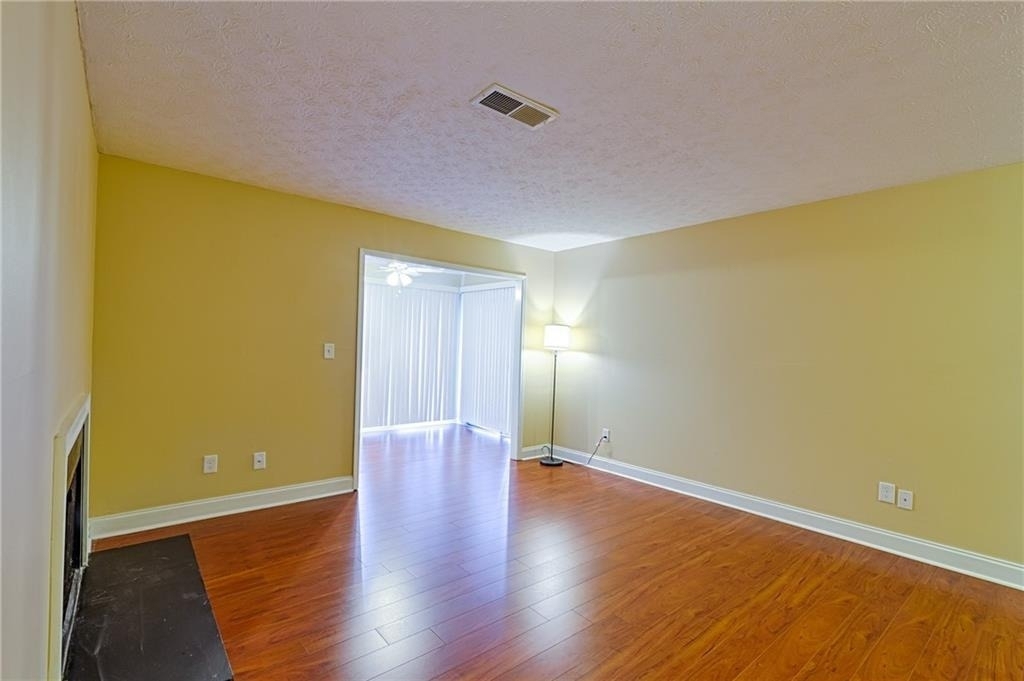 1808 Augusta Drive Se - Photo 1