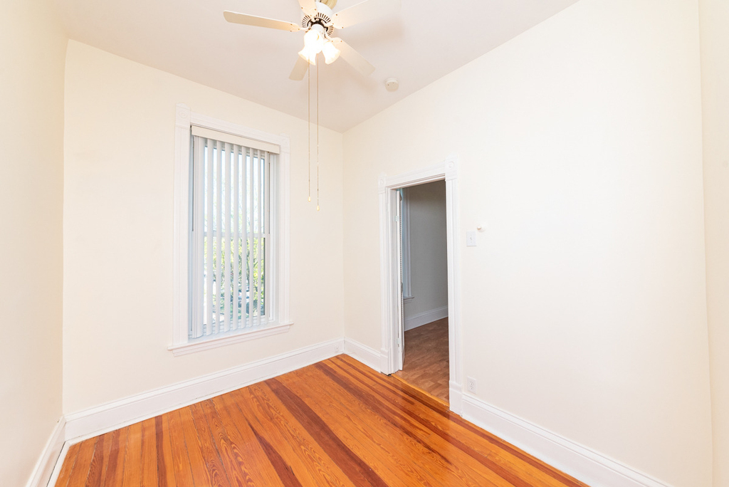 3300 N Racine Avenue - Photo 6