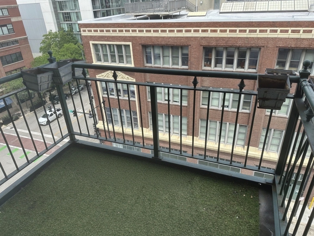 1801 S Michigan Avenue - Photo 8