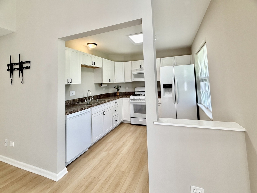 39849 N Harbor Ridge Drive - Photo 3