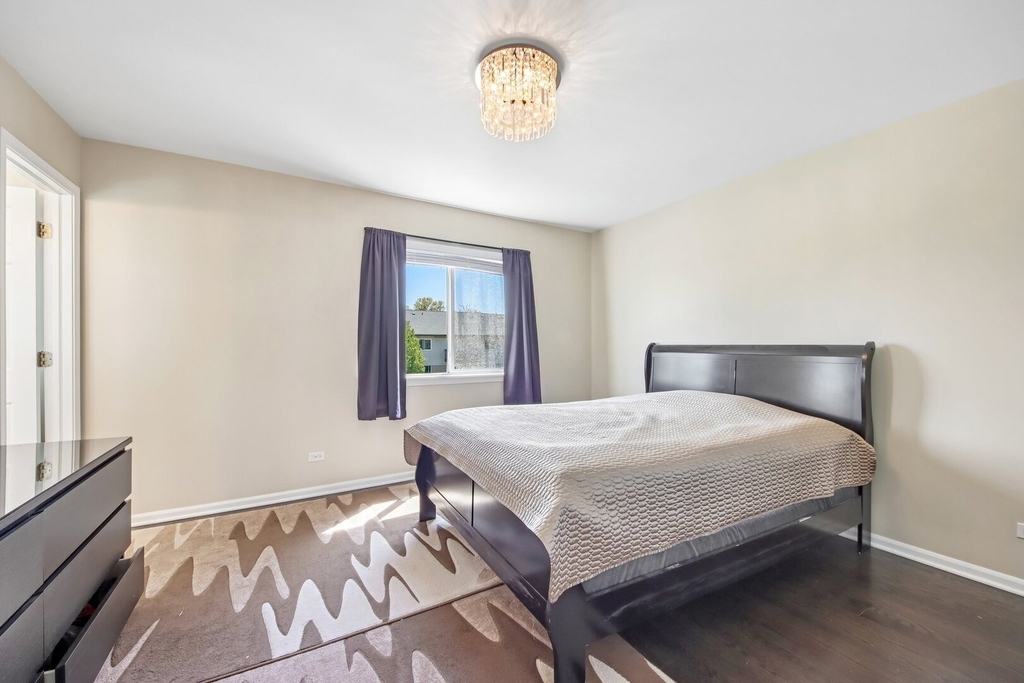 673 E Fountainview Drive - Photo 15