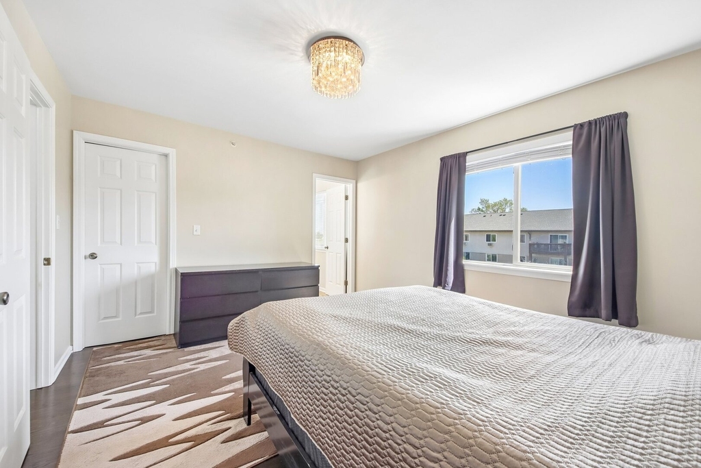 673 E Fountainview Drive - Photo 19