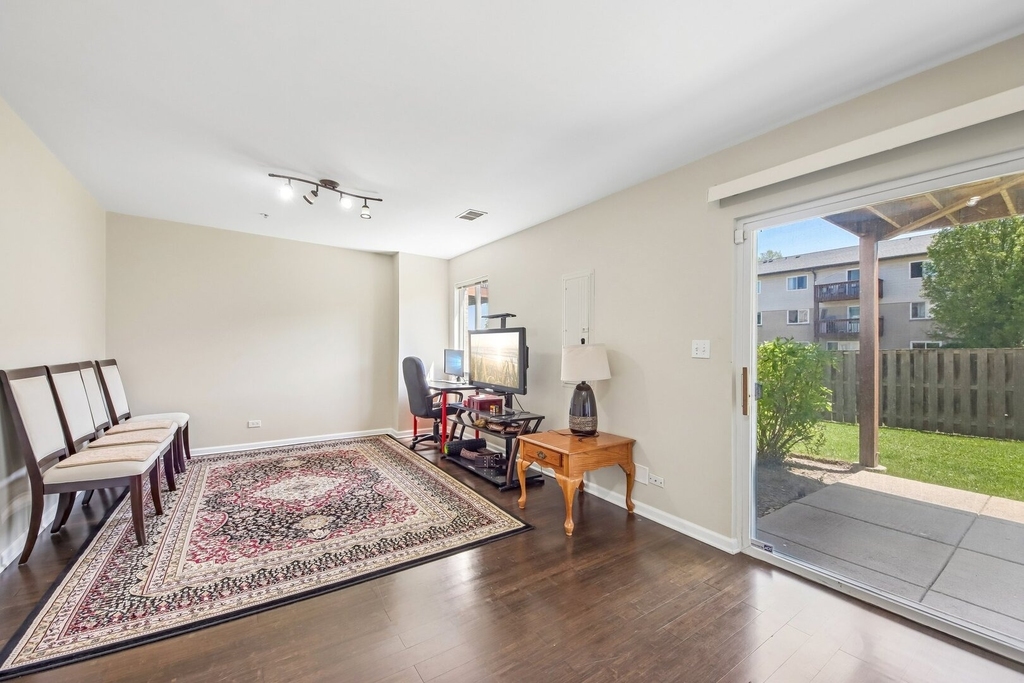 673 E Fountainview Drive - Photo 28