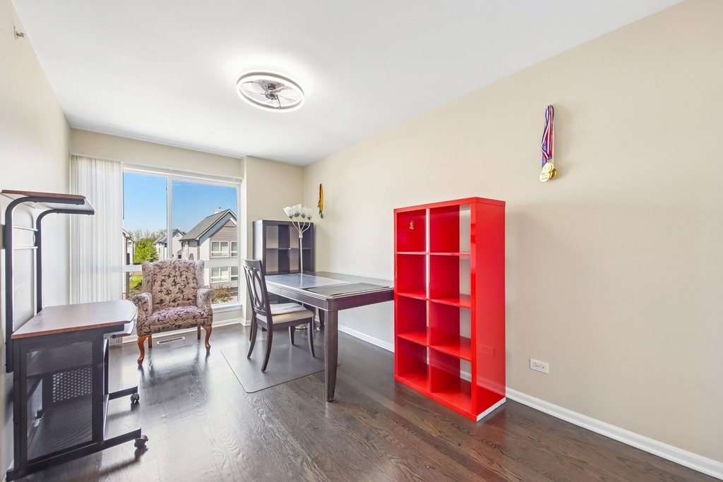 673 E Fountainview Drive - Photo 22