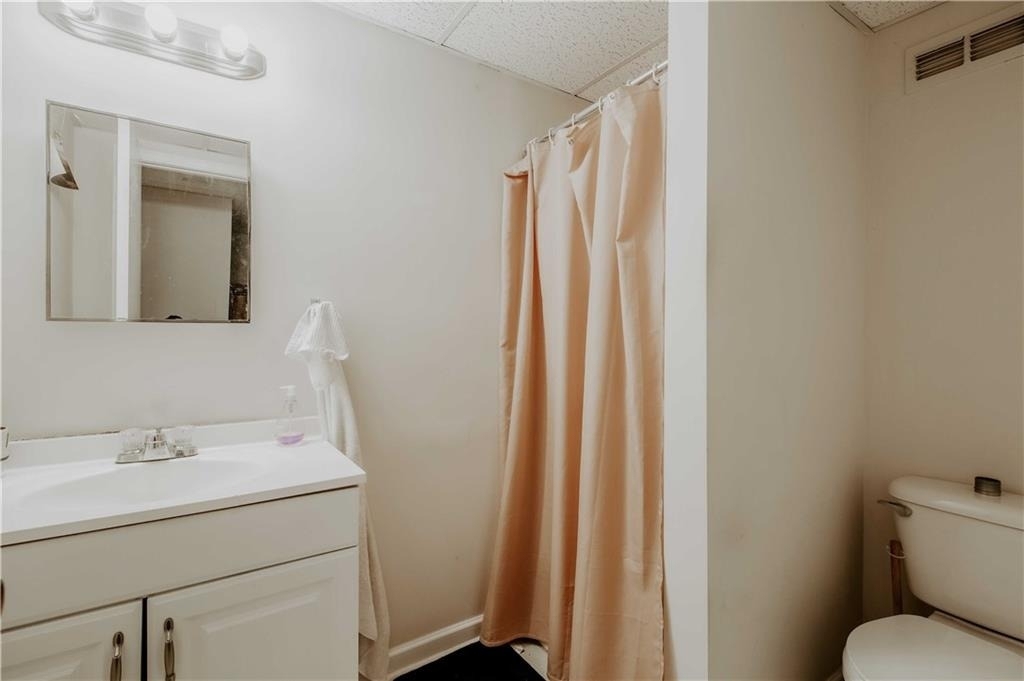 1496 Woodland Avenue Se - Photo 13