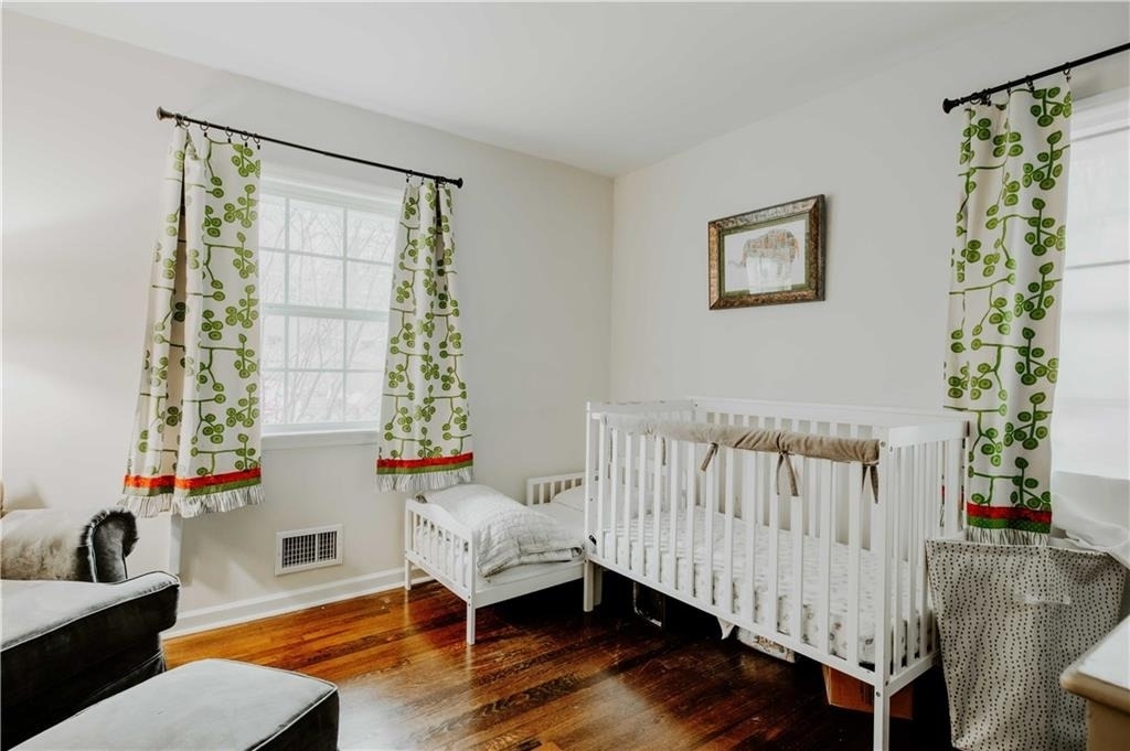 1496 Woodland Avenue Se - Photo 8