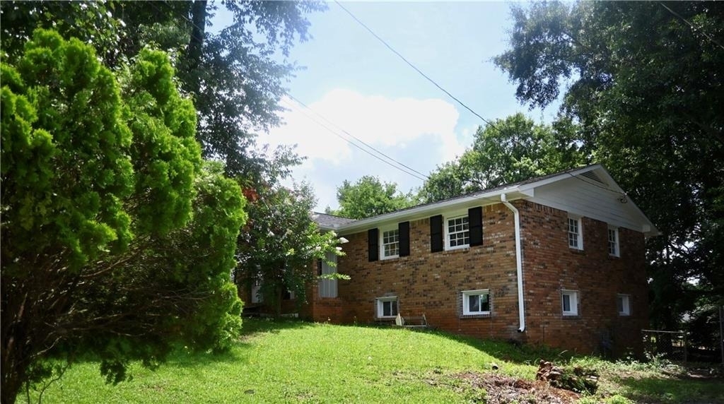 4624 Burns Road Nw - Photo 2